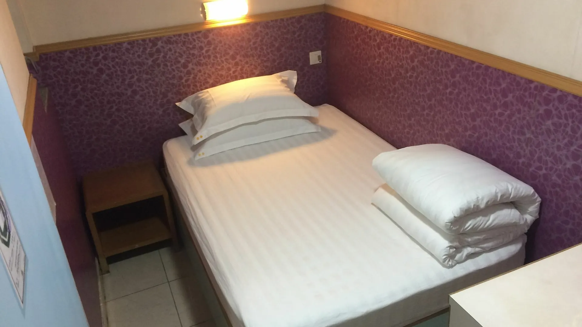 Wing Wah Hostel Hong Kong